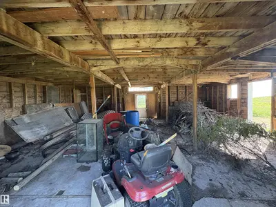 Interior photo 2 of 10120 HGHWAY 28