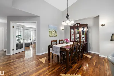 Interior photo 3 of 25 NOTTINGHAM CR