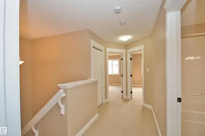 Interior photo 3 of 11513 17 AV SW