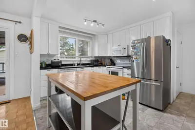 Interior photo 3 of 18509 92A AV NW
