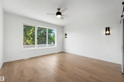 Interior photo 4 of 39 ELSINORE PL NW