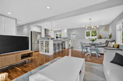 Interior photo 2 of 10804 135 ST NW