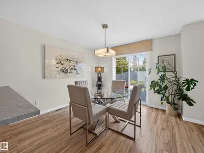 Interior photo 4 of 15926 132 ST NW