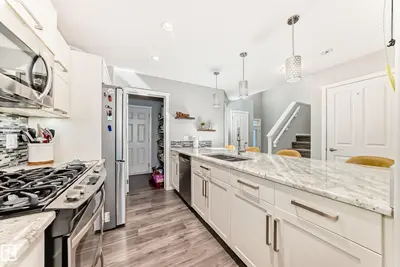 Interior photo 3 of 267 STURTZ BN