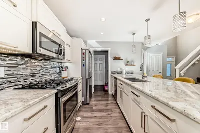 Interior photo 2 of 267 STURTZ BN