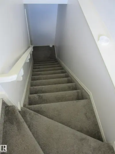 Interior photo 4 of 64 HEATHERGLEN CL