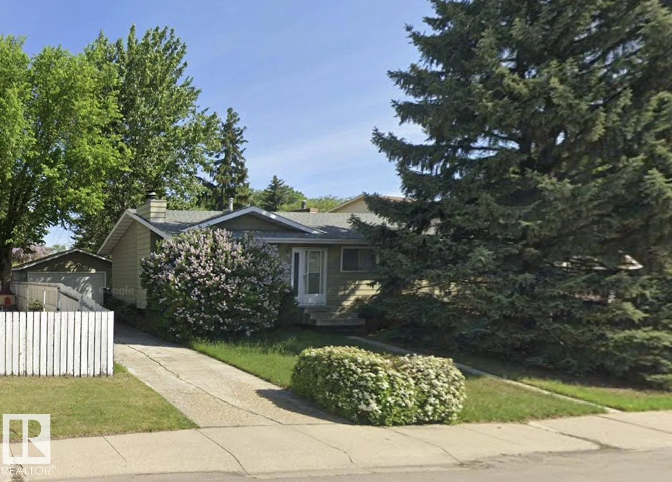 4712 131 AV NW, Edmonton - 4 bedroom Detached Single Family for sale