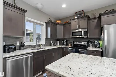 Interior photo 2 of 3417 WEIDLE WY SW