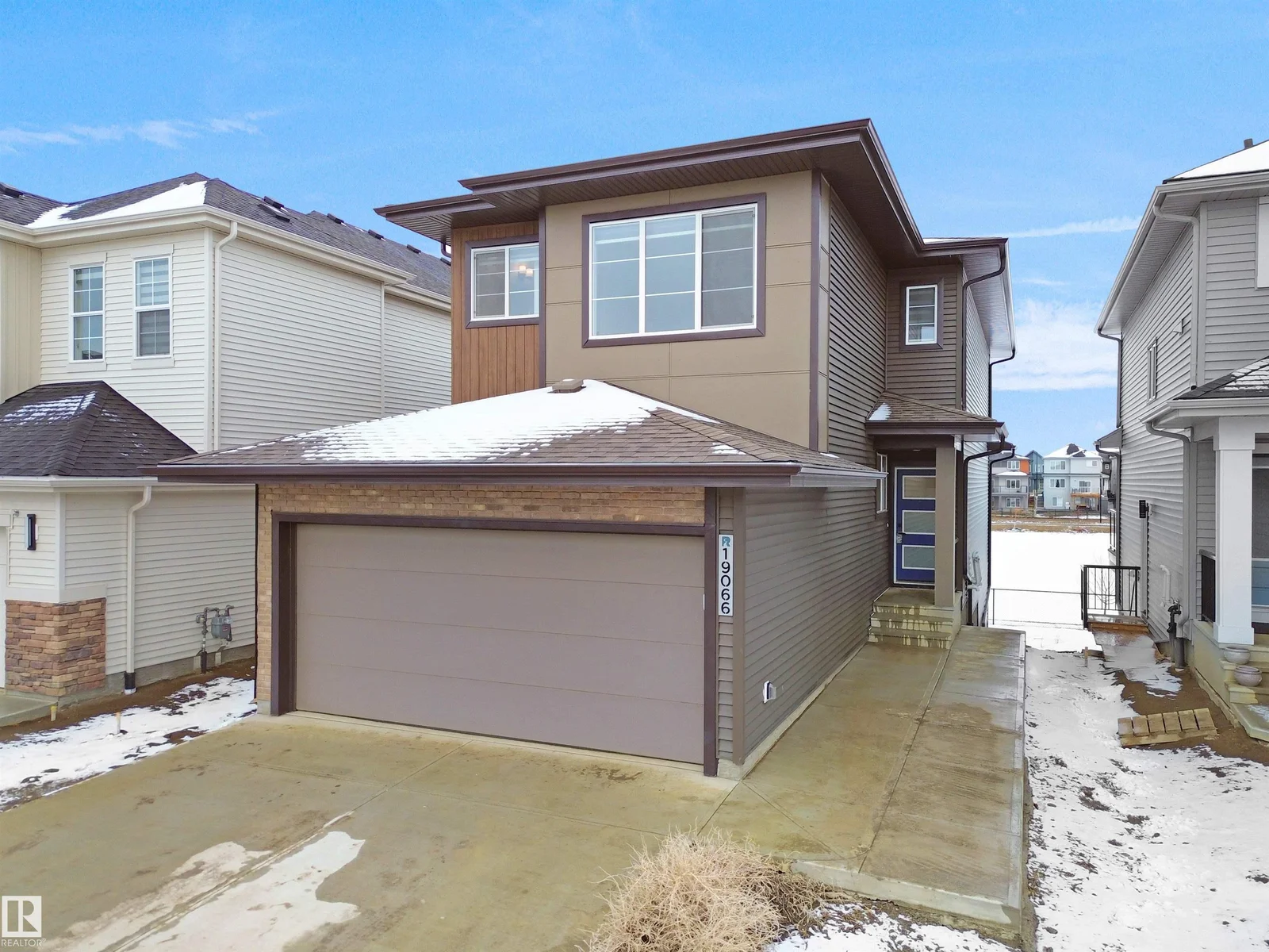 19066 20A AV NW, Edmonton - 6 bedroom Detached Single Family for sale