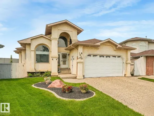 1058 JAMES CR NW, Edmonton - $600,000