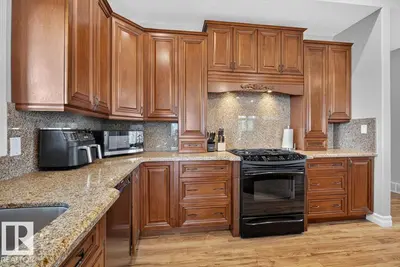 Interior photo 4 of 57314 RGE ROAD 255