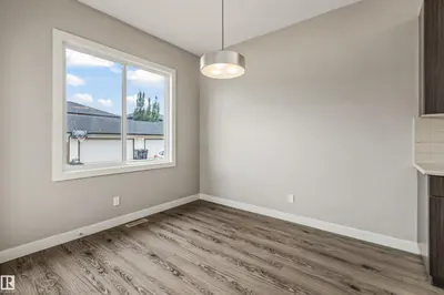 Interior photo 2 of 15 Redding WY