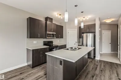 Interior photo 3 of 15 Redding WY