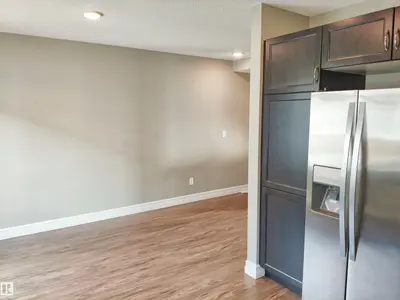 Interior photo 4 of #23 1508 105 ST NW