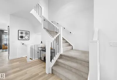 Interior photo 4 of 3926 CHRUSTAWKA PL SW
