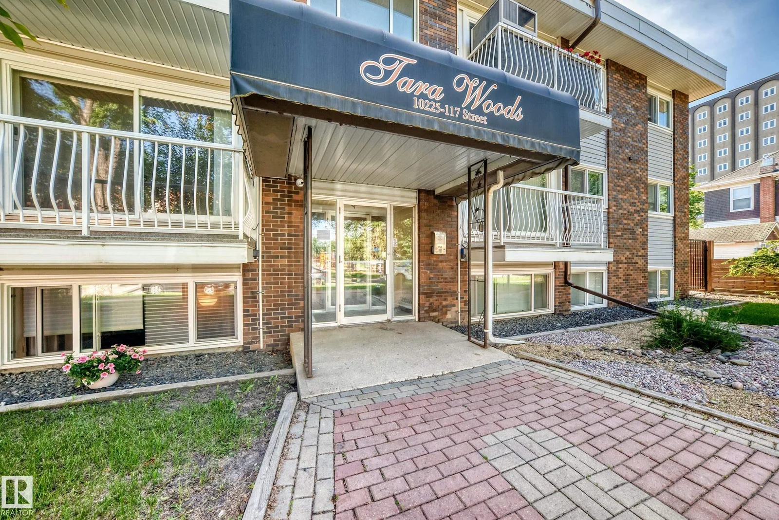#305 10225 117 ST NW, Edmonton - 2 bedroom Apartment for sale