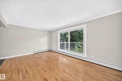 Interior photo 2 of #305 10225 117 ST NW