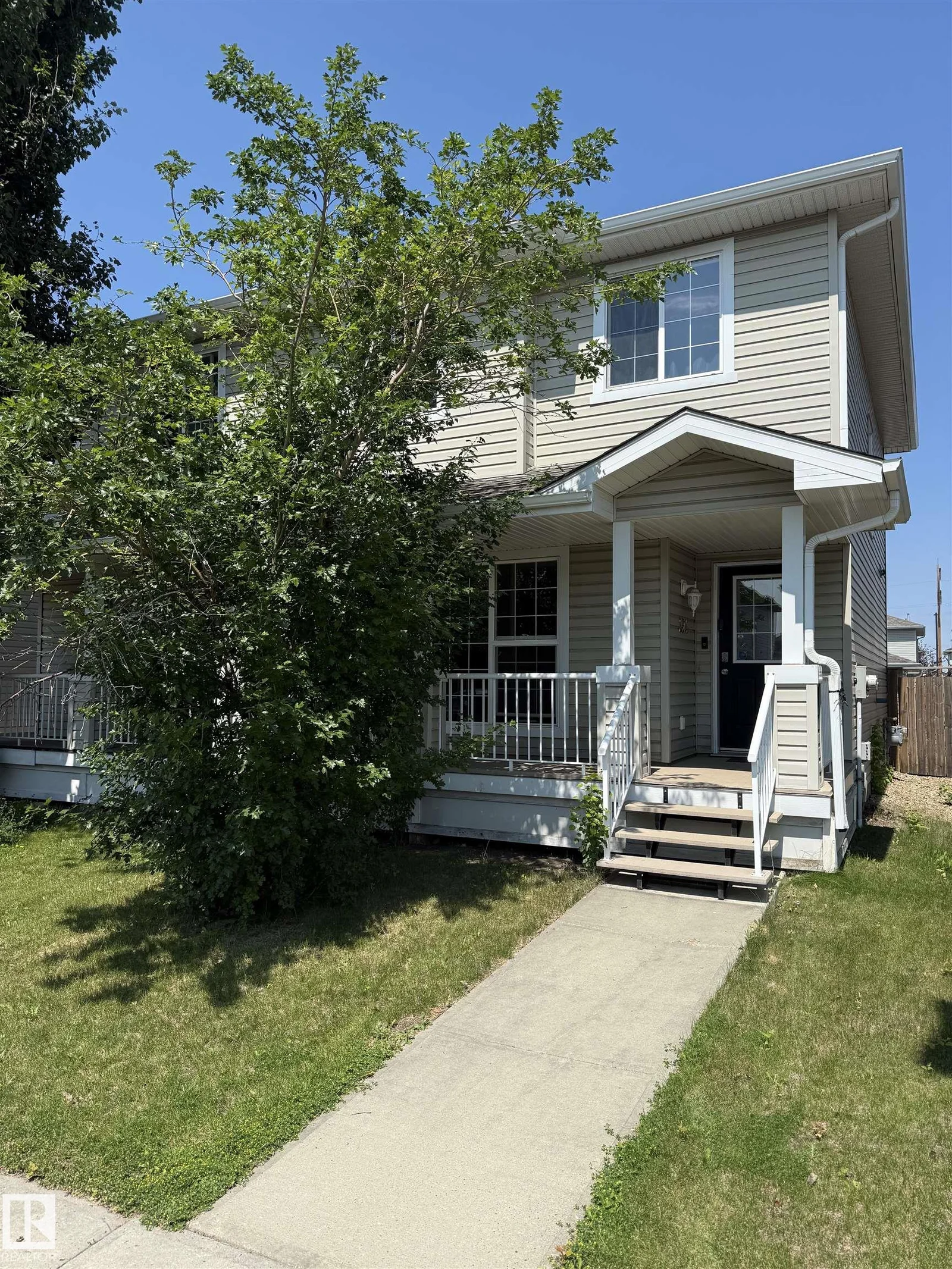 2314 29A AV NW, Edmonton - 3 bedroom Duplex for sale