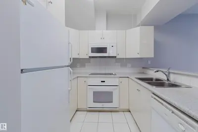 Interior photo 4 of #202 10939 82 AV NW