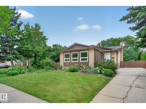 31 ALPINE BV, St. Albert - $449,900