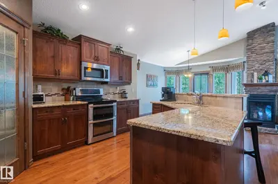 Interior photo 4 of 19 NEWTON PL