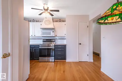 Interior photo 4 of 11415 142 AV NW