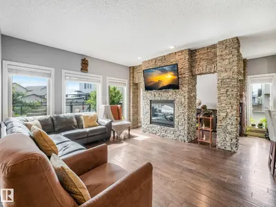 Interior photo 3 of 3711 WESTCLIFF WY SW