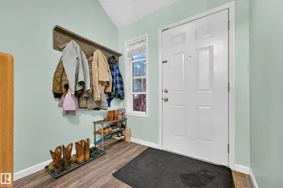 Interior photo 3 of #111 150 EDWARDS DR SW