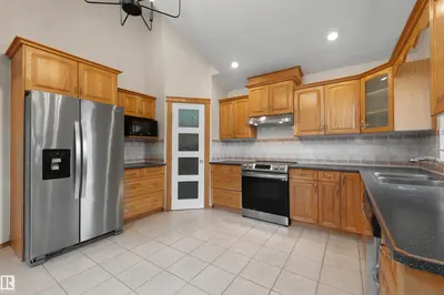 Interior photo 3 of 15227 47 ST NW