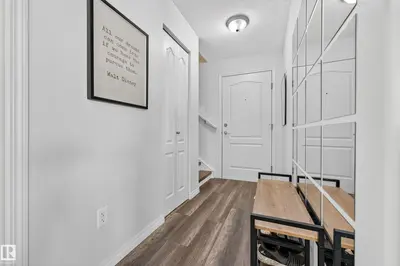 Interior photo 1 of #2420 320 CLAREVIEW STATION DR NW NW