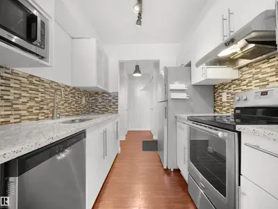 Interior photo 4 of #201 7403 171 ST NW
