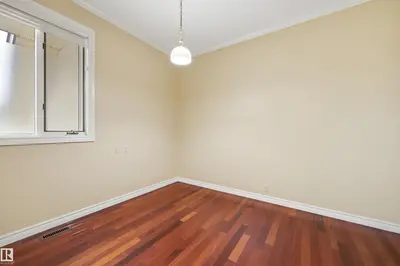 Interior photo 4 of 337 TWIN BROOKS DR NW
