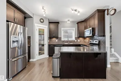 Interior photo 3 of 7212 23 AV SW