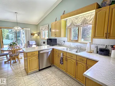 Interior photo 2 of 171 Rhatigan RD NW