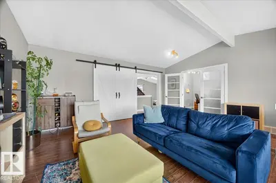 Interior photo 2 of 5211 94A AV NW