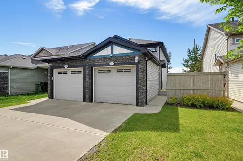 #23 6520 2 AV SW, Edmonton - $215,000