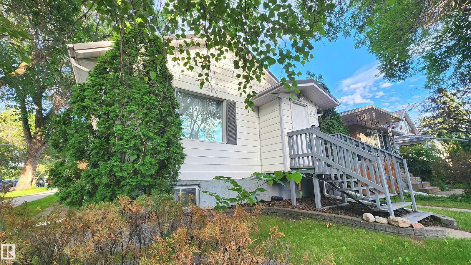 9359 92 ST NW, Edmonton - 4 bedroom Detached Single Family for sale