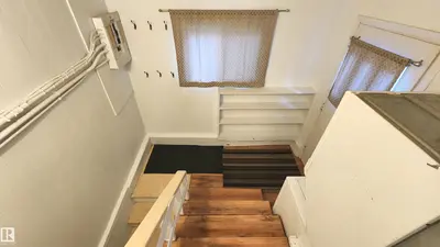 Interior photo 2 of 9359 92 ST NW