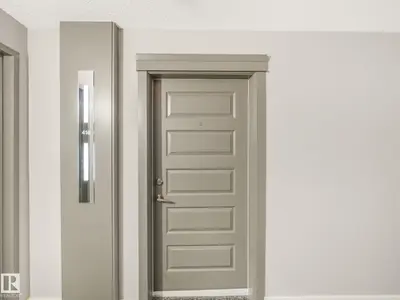Interior photo 4 of #416 5151 WINDERMERE BV SW
