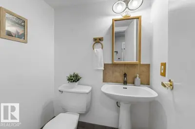 Interior photo 2 of 86 LORELEI CL NW