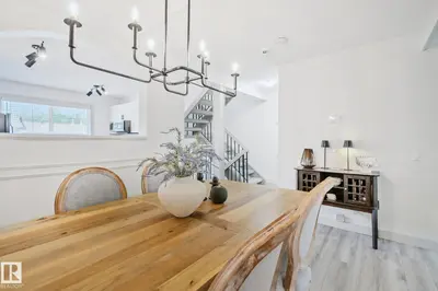 Interior photo 2 of 15 GRANDIN WO