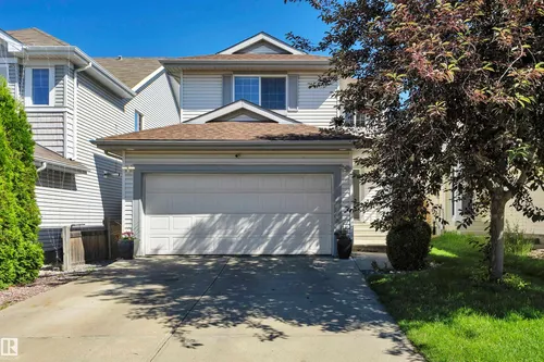 5912 8 AV SW, Edmonton - $495,000