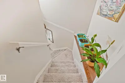 Interior photo 3 of 12248 16 AV SW SW