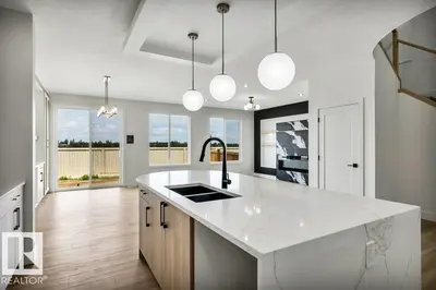 Interior photo 4 of 5253 Kimball CR SW