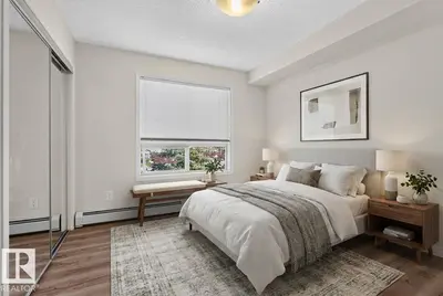Interior photo 3 of #405 13907 136 ST NW
