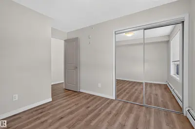 Interior photo 4 of #405 13907 136 ST NW