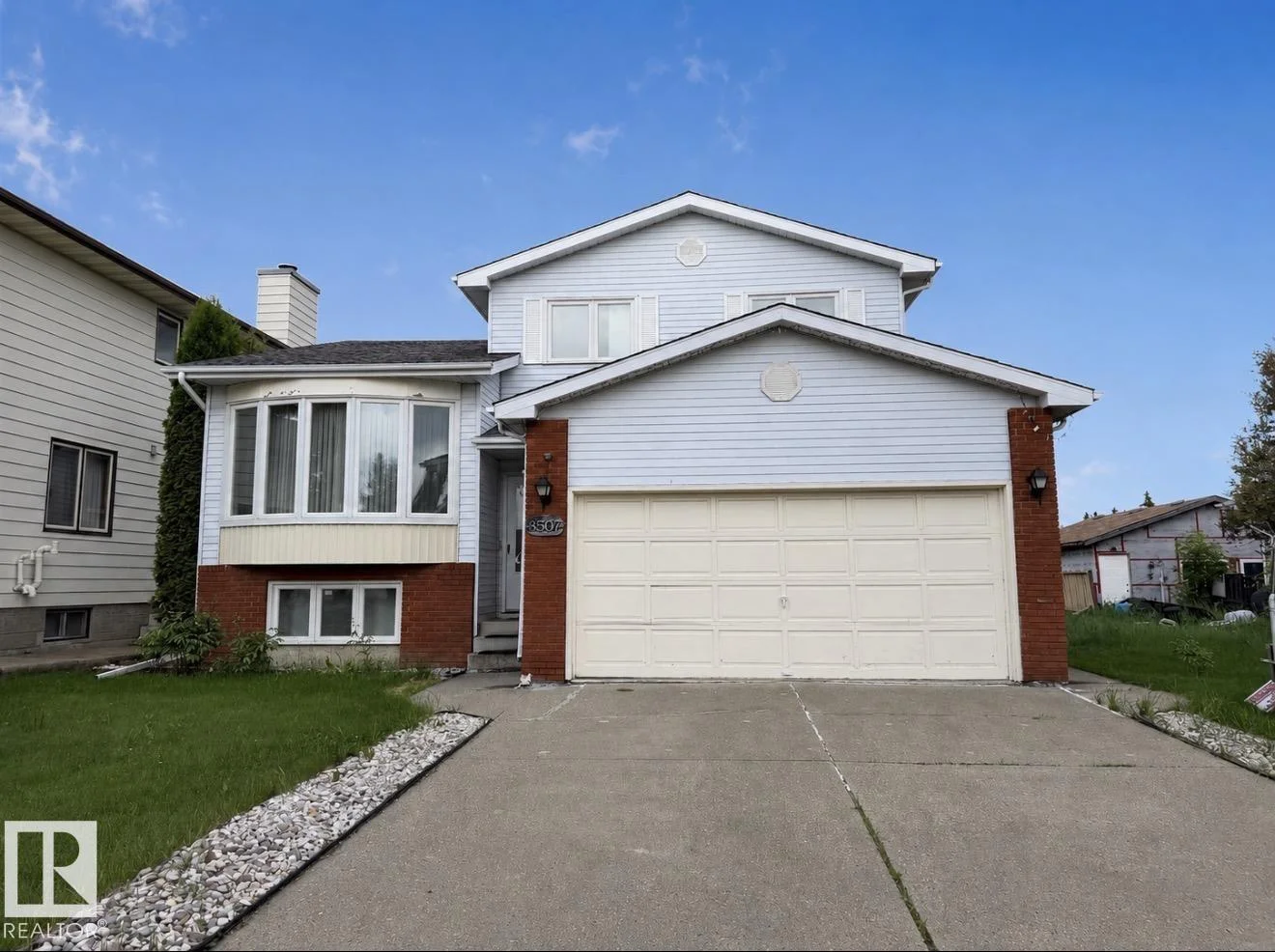 8507 152B AV NW, Edmonton - 5 bedroom Detached Single Family for sale