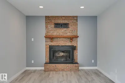 Interior photo 2 of 8507 152B AV NW