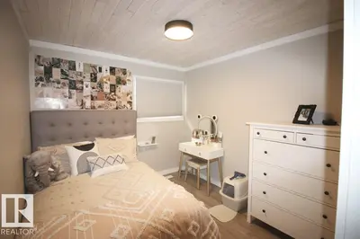 Interior photo 4 of 306 Perch Close