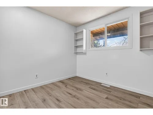 18625 66 AV NW, Edmonton - $229,000